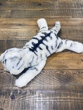 Vintage Mohair Steiff Cat Tiger Stripe Sleeping Laying Down NO Button 1950’s